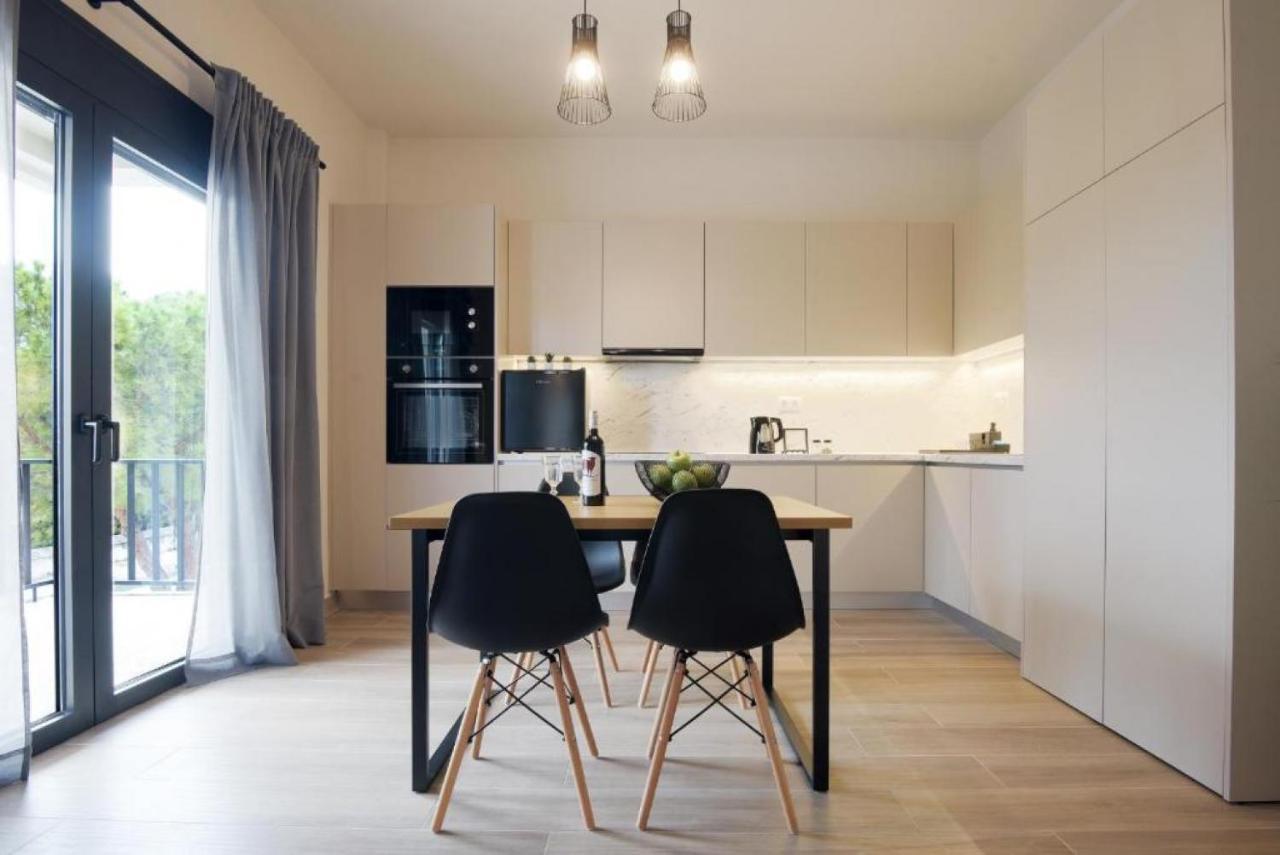 Aello Luxury Apartments Markópoulon Exteriér fotografie