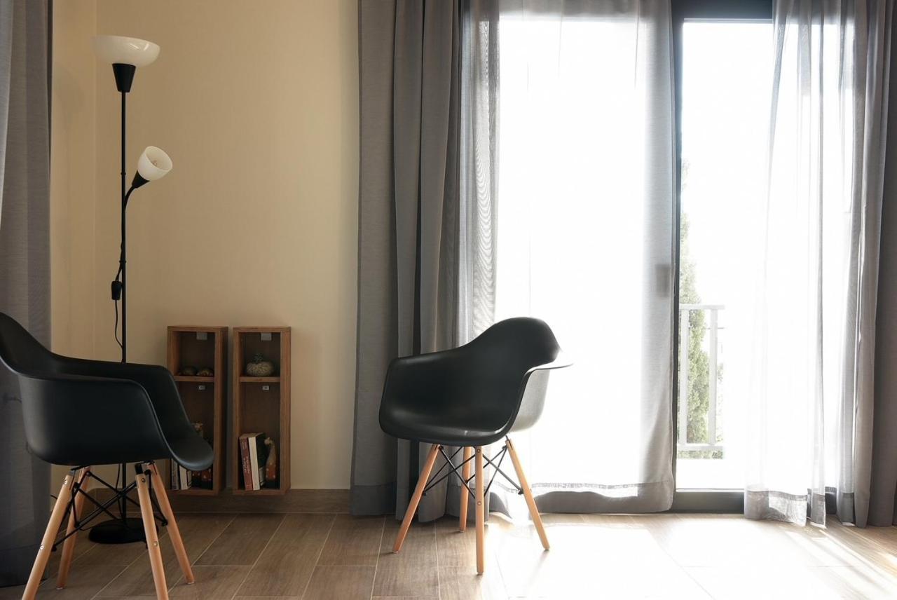 Aello Luxury Apartments Markópoulon Exteriér fotografie